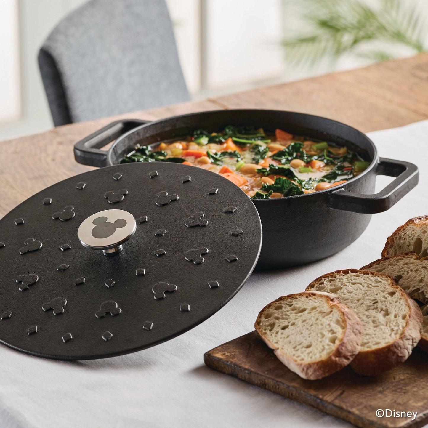 Farberware Disney 3 Quart Cast Iron Shallow Casserole, Black EasyOptionXY LLC