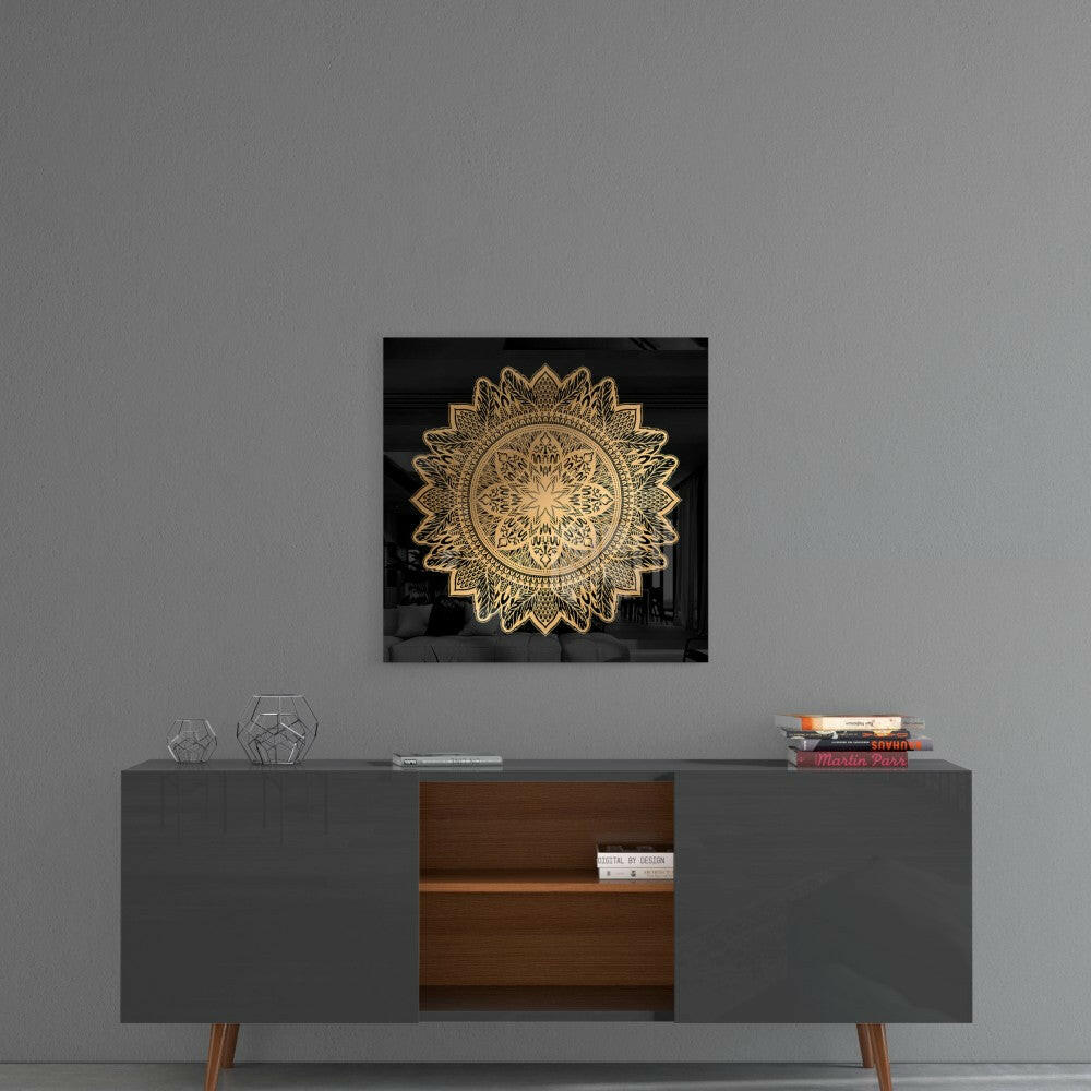 Insigneart USA Insigneart USA Nostalgic Lace Motif Glass Wall Art