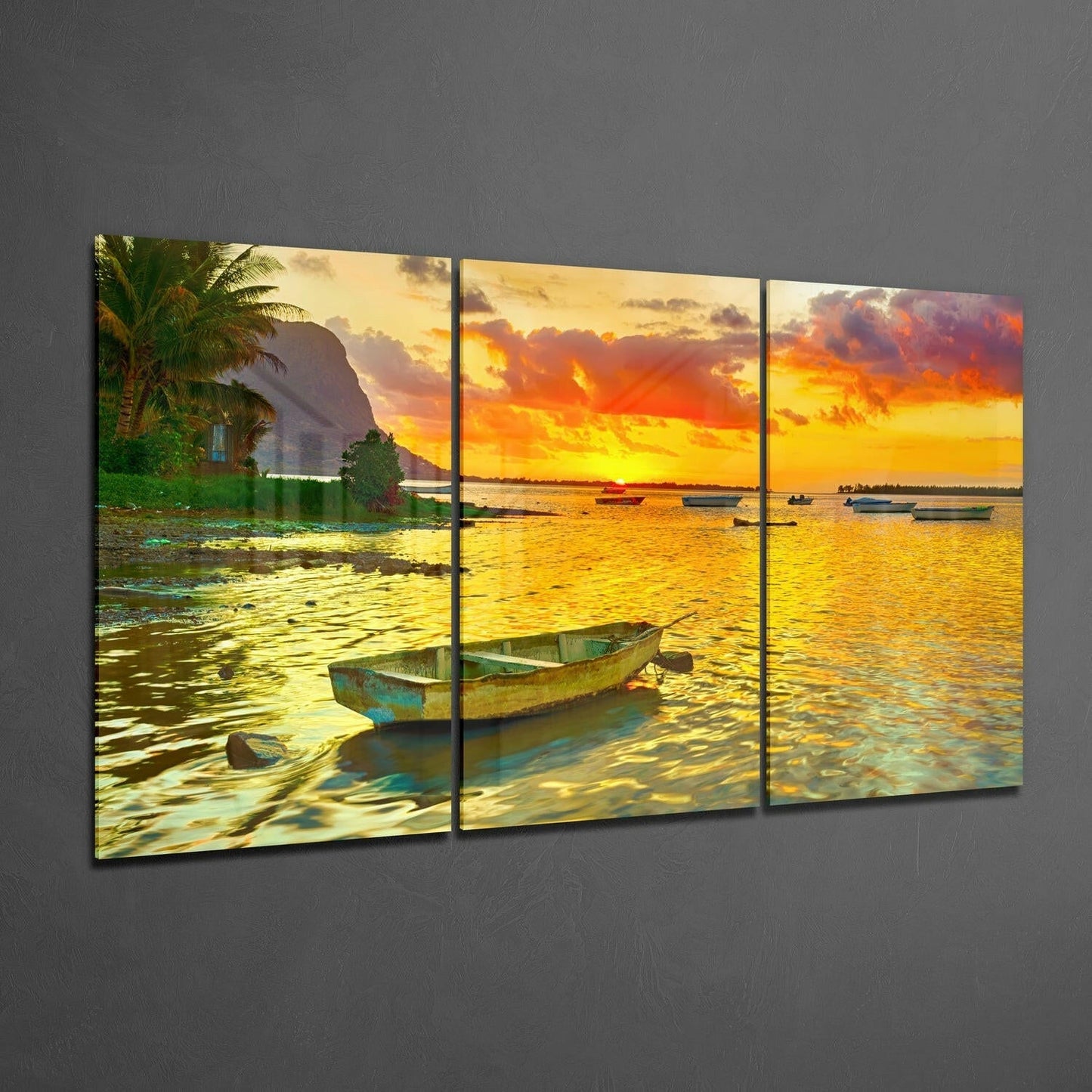 Insigneart USA Insigneart USA Sunset and Boat Glass Wall Art