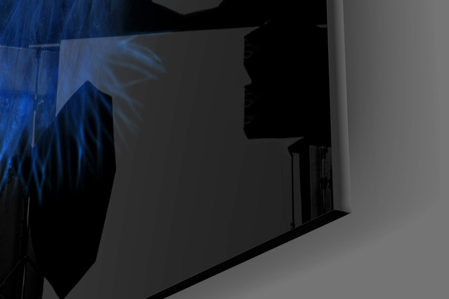 Insigneart USA Insigneart USA Blue Feather Glass Wall Art
