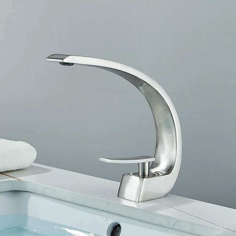 Luxury Brass Basin Faucet Deck Mounted Black Hot Cold Water Bathroom Basin Wash Mixer Tap Single Hole For Bathroom
