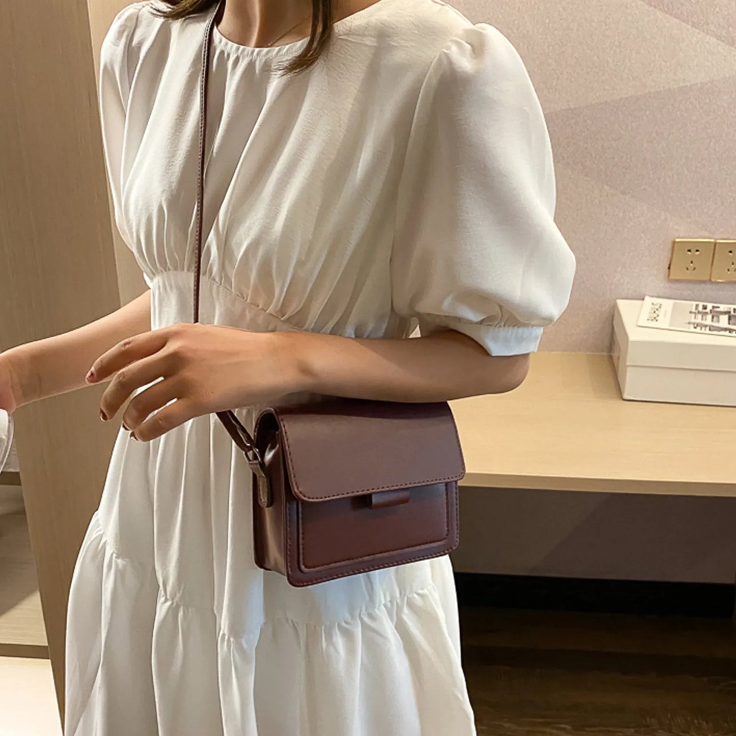New Brand Women'S Small Crossbody Bag Lightweight Pu Leather Messenger Bag Flap Handbag Purse Summer Travel Bag For Female