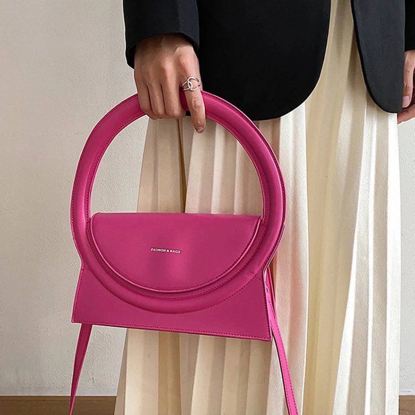 Hand-Woven Bread Women's Clutch Top Handle Satchel Shoulder Crossbody Creative Noodles Purses Underarm Bag Handbag