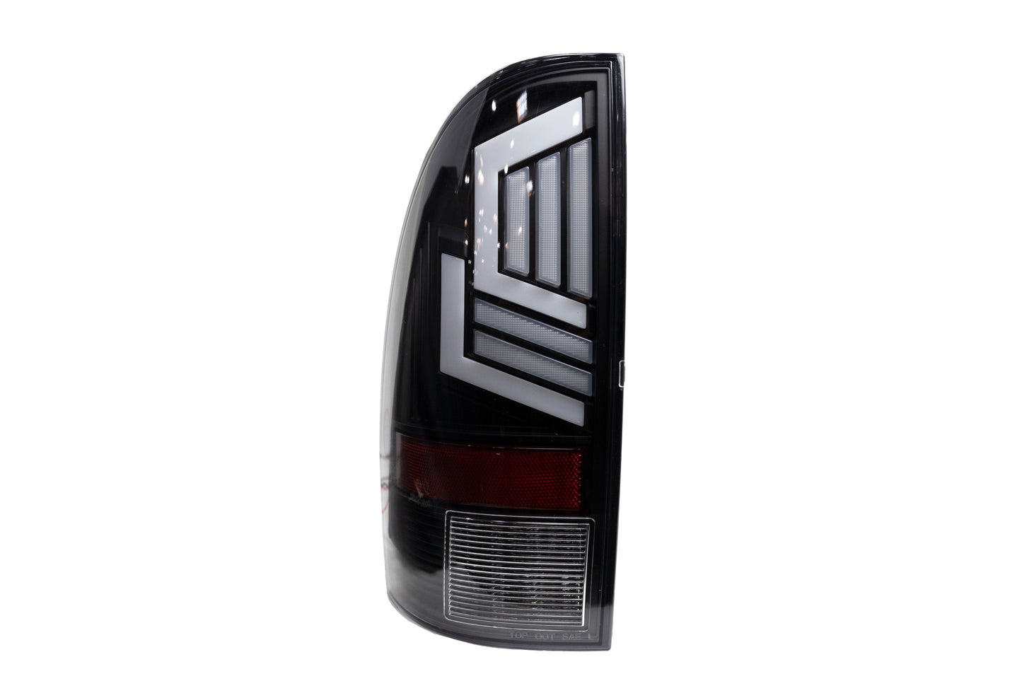 Winjet Toyota Tacoma 2005-15 Sequential Tail Lights - Black/Clear
