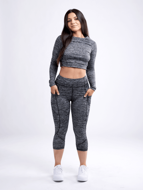 JupiterGear Mid-Rise Capri Fitness Leggings with Side Pockets Jupiter Gear