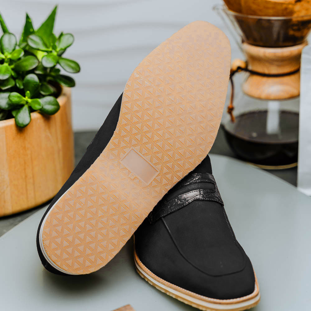 Zelli Italia 11-020-BLK MEO 3 Sueded Goatskin Penny Loafer, Black