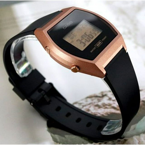 Casio Women's Sporty Casual Digital Watch EasyOptionXY LLC