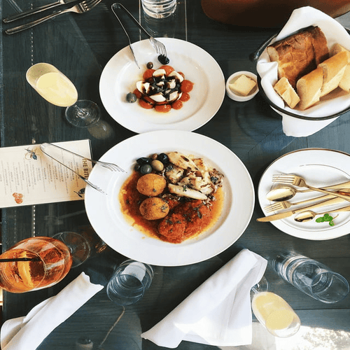 HYCSC Silverware Sets with Holder, Premium Stainless Steel Tableware Set, Mirror Polished Flatware Cutlery Set - Include Knife, Fork and Spoon, Dishwasher Safe, Nice Family Utensil Gift Set (Gold) EasyOptionXY LLC