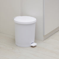 Mainstays 1.5 Gallon Round White Plastic Step Trash Can for Bathroom EasyOptionXY LLC