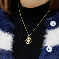 The Sacred Heart Pendant Necklace vanimy