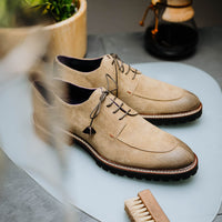 Zelli Italia 26-224-OAK CAMPO Sueded Goatskin Lace Up with Wax Finish, Oak