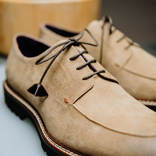 Zelli Italia 26-224-OAK CAMPO Sueded Goatskin Lace Up with Wax Finish, Oak