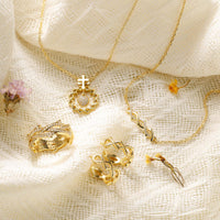 The Sacred Heart Dangle Pendant Necklace vanimy