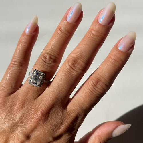 Olive & June Press-on Artificial Nails, Oval Medium, Pink Goldfish, Pink, 42 Ct EasyOptionXY LLC