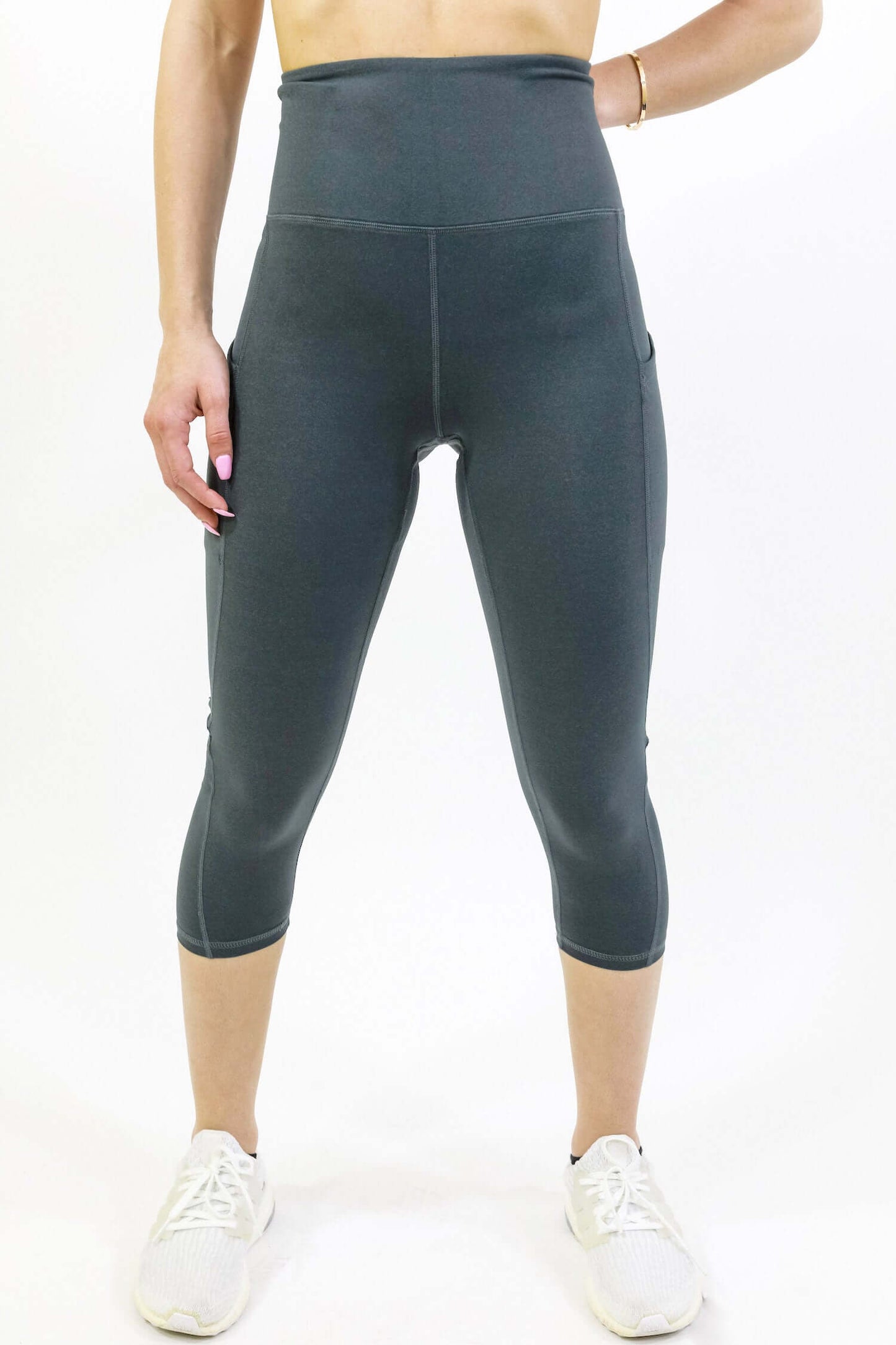 Seajoy Athletic High-Waisted Capri Leggings with Hip Pockets Jupiter Gear