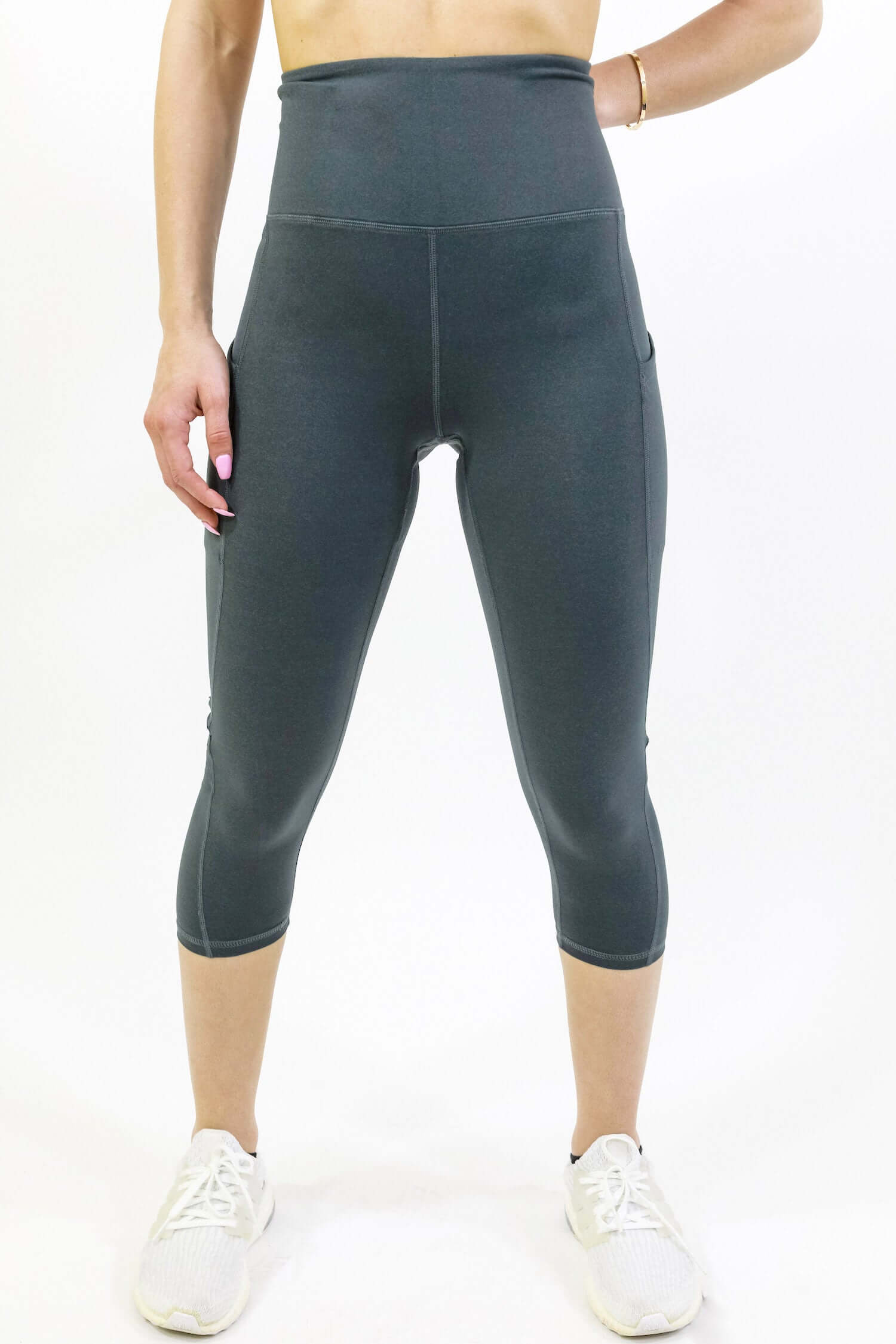 Seajoy Athletic High-Waisted Capri Leggings with Hip Pockets Jupiter Gear