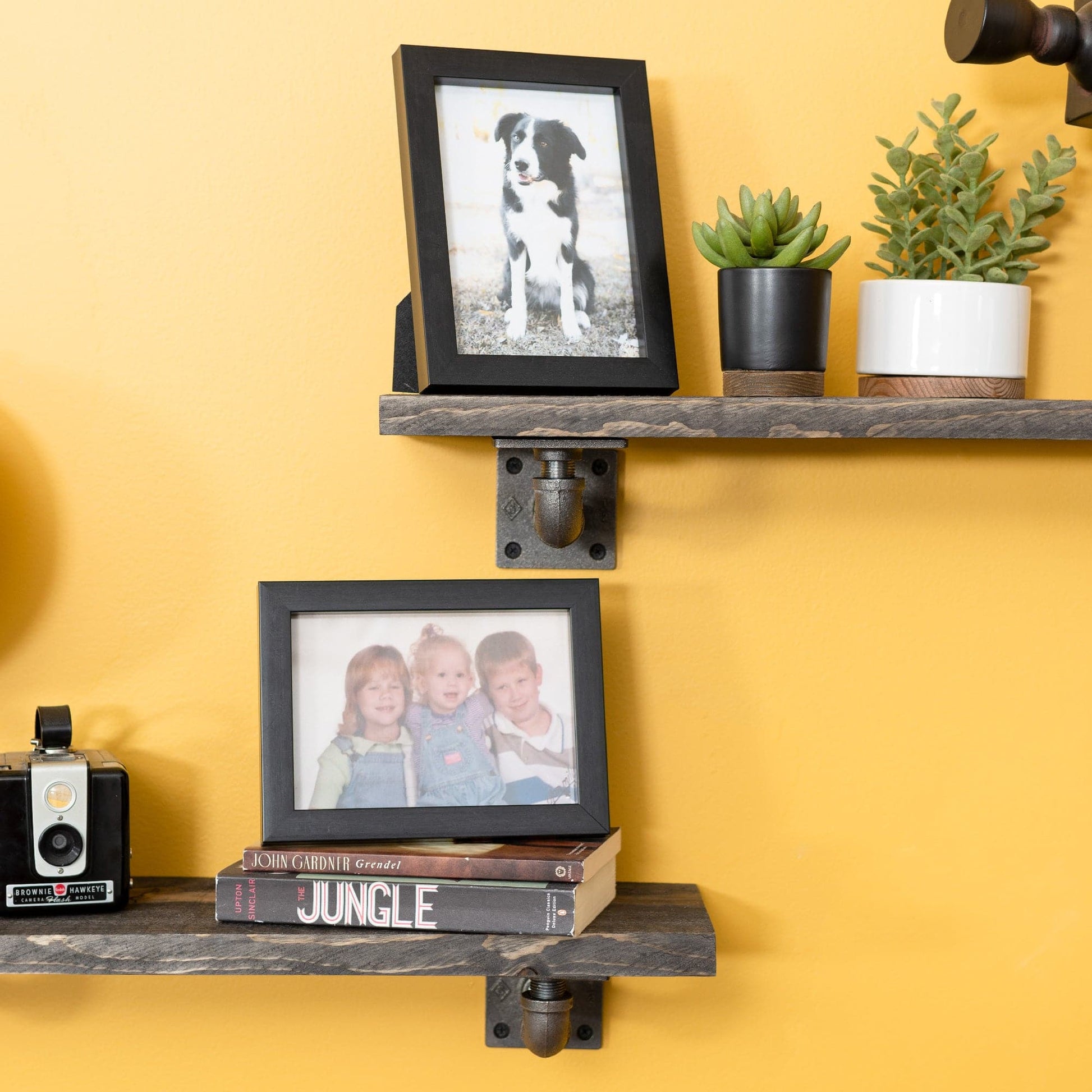 1/2 in. x 4 in. Square Double Flange Shelf Bracket Kit, 4 Pack PIPE DECOR