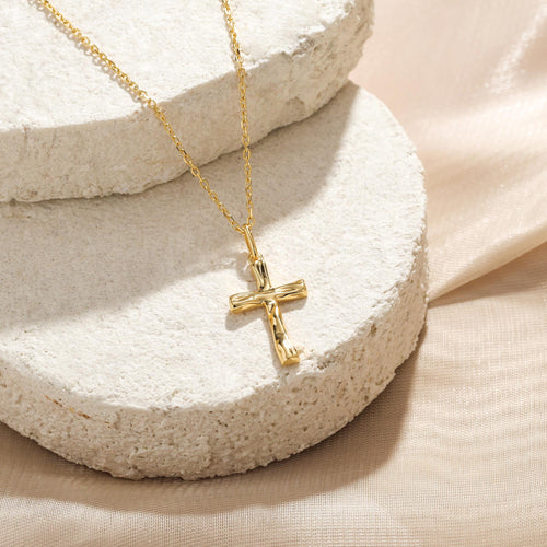 Liquid Cross Necklace vanimy