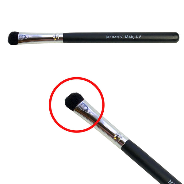 Deluxe Shadow Brush Mommy Makeup