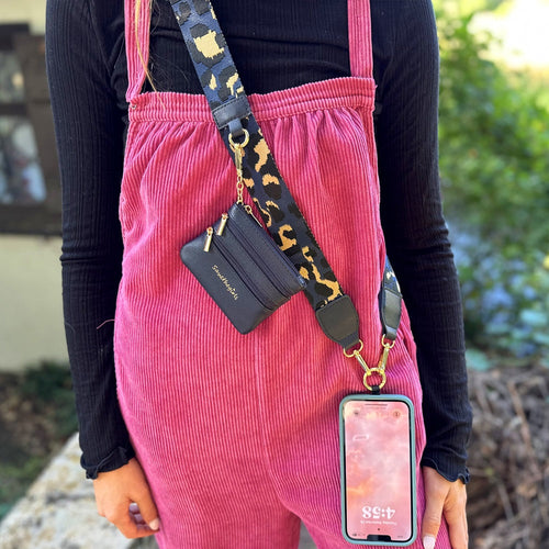 SaveTheGirls SaveTheGirls Clip & Go Strap with Pouch - Leopard Collection