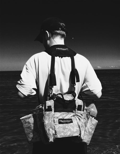 Revolution Mini Deluxe V3 Disc Golf Bag - Golden Dream Gotta Go Gotta Throw