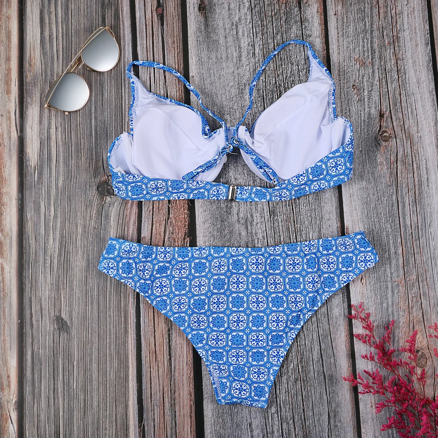 Sexy Two-Piece Swimsuits Women Bikini Set Retro Ethnic Print Beach Wear Blue Color Low Waist Brazilian Girls Bathing Suits