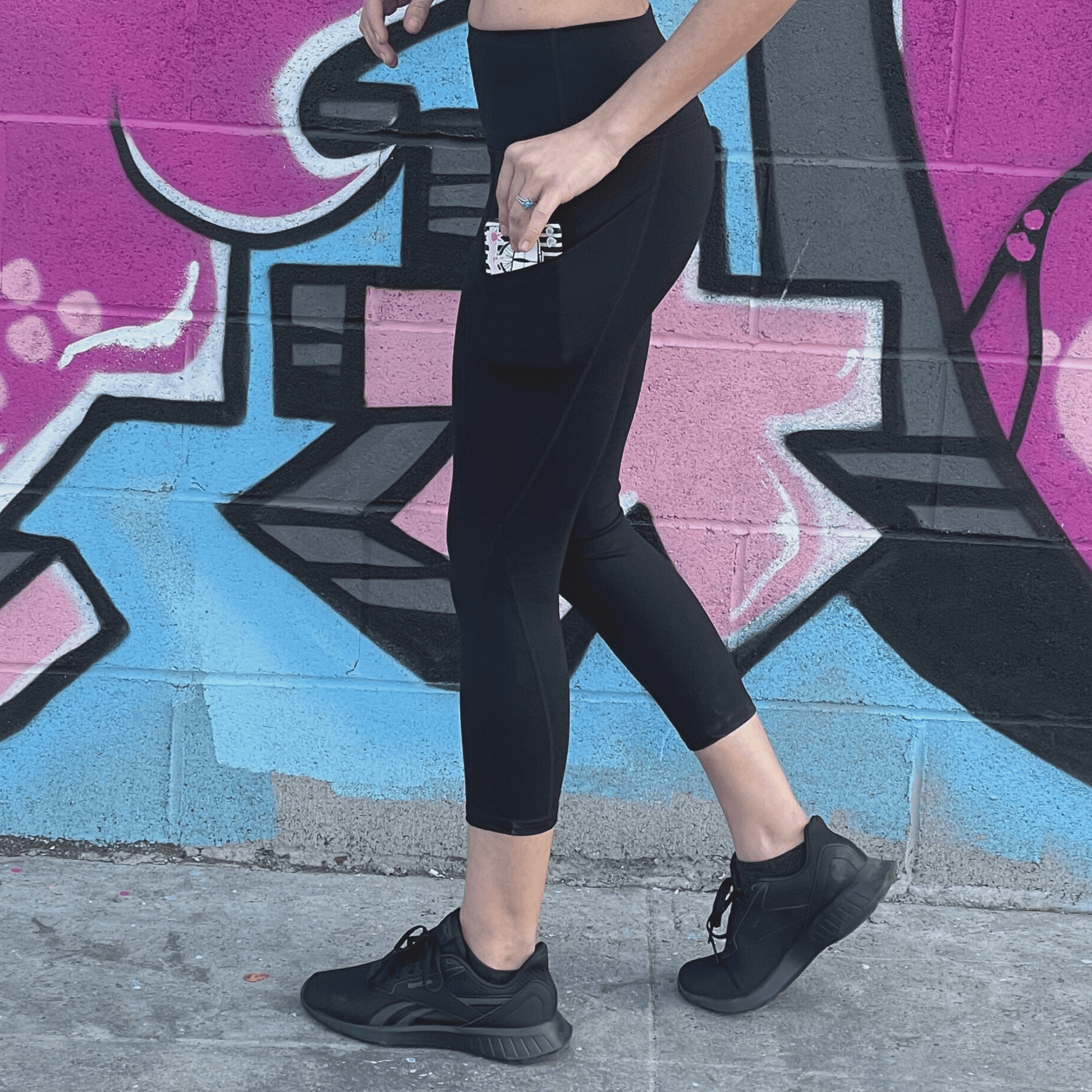 Seajoy Athletic High-Waisted Capri Leggings with Hip Pockets Jupiter Gear