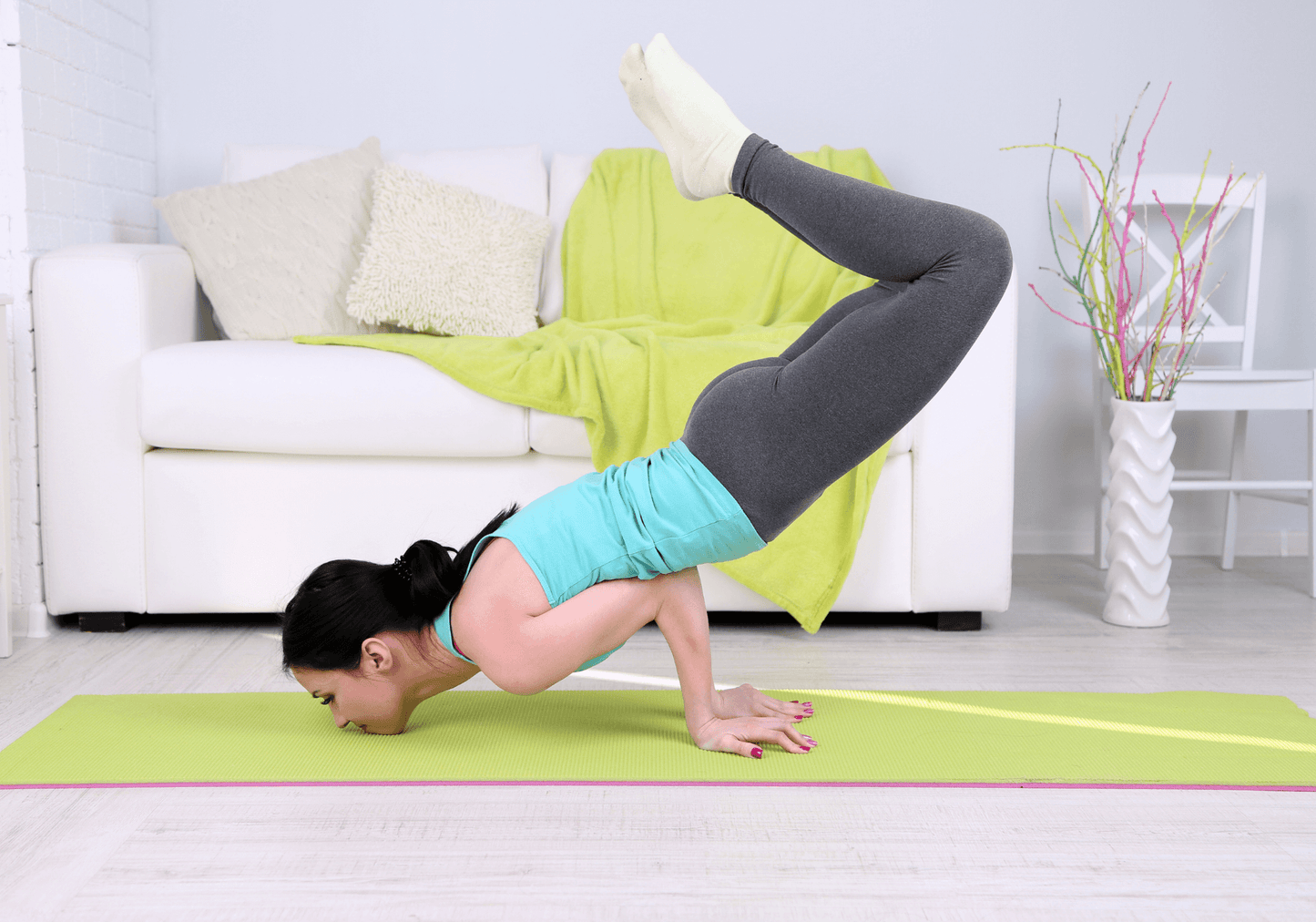 Eco Friendly Reversible Color Yoga Mat with Carrying Strap