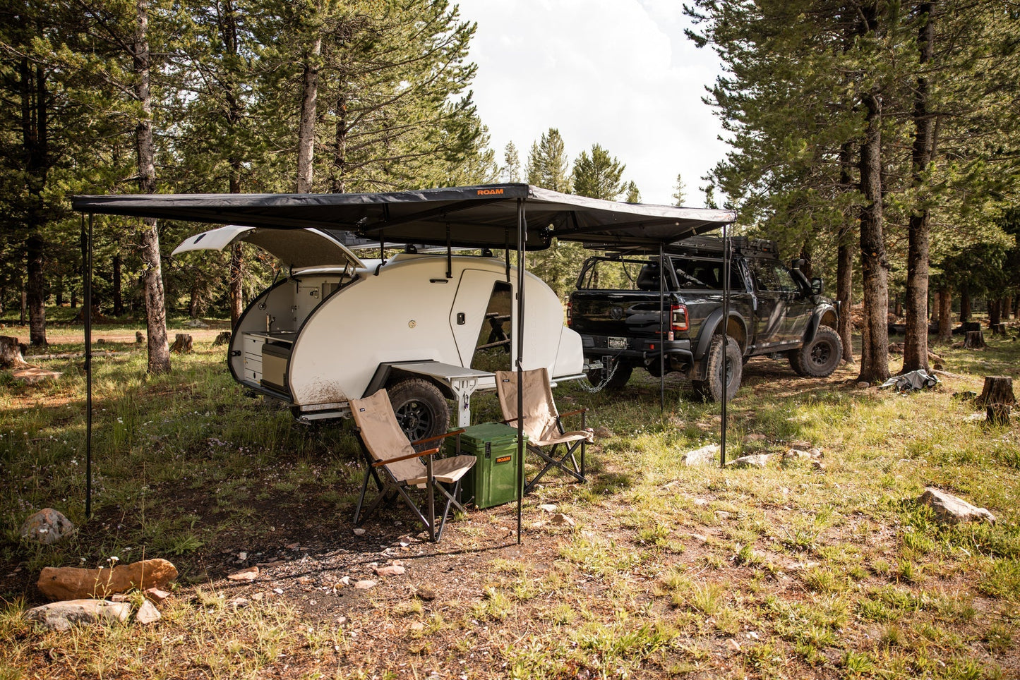 ROAM ARC 180 Awning