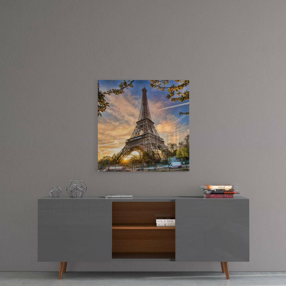 Insigneart USA Insigneart USA Eiffel Tower Glass Wall Art