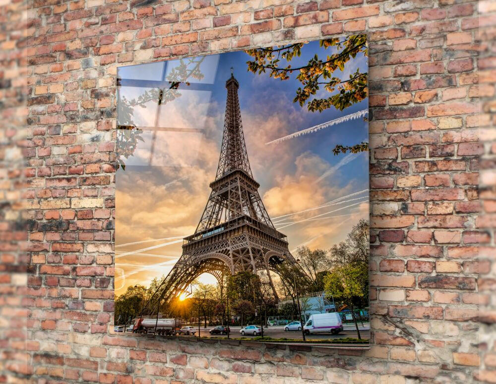 Insigneart USA Insigneart USA Eiffel Tower Glass Wall Art