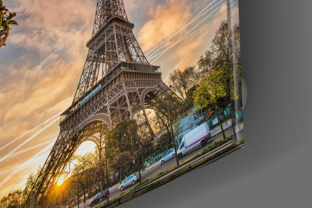 Insigneart USA Insigneart USA Eiffel Tower Glass Wall Art