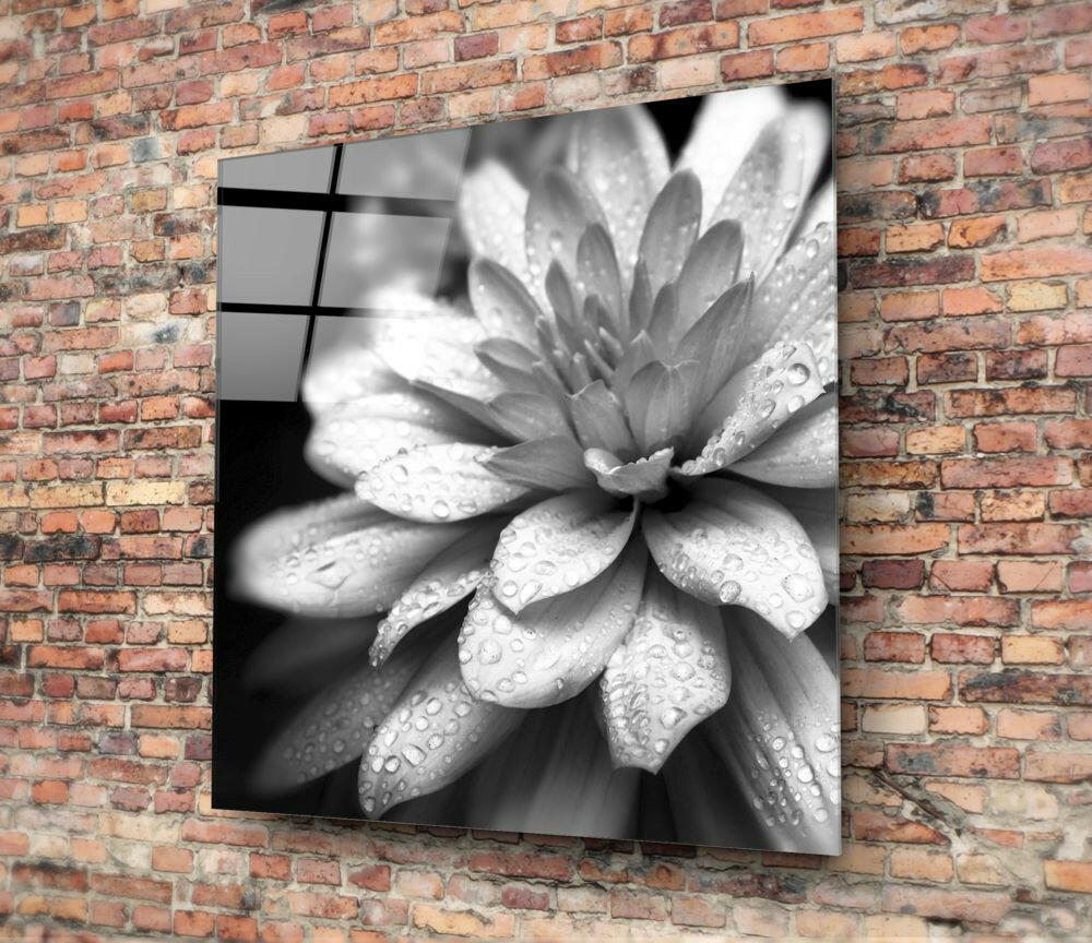 Insigneart USA Insigneart USA Flower Glass Wall Art
