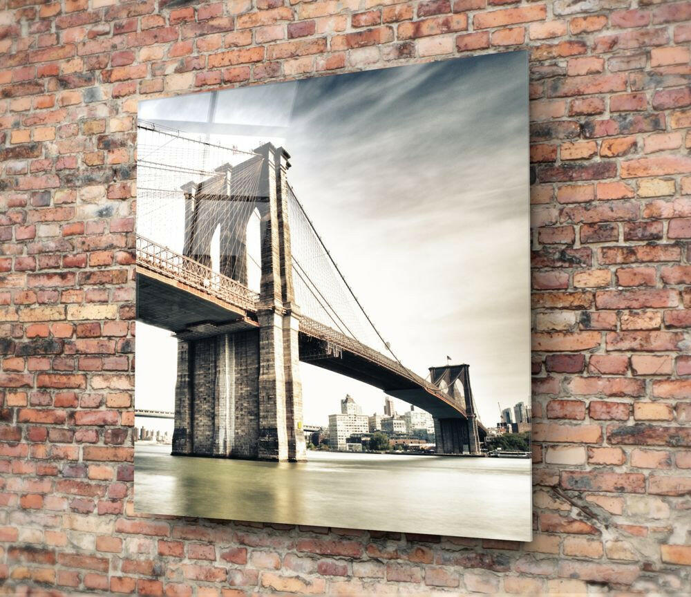 Insigneart USA Insigneart USA Brooklyn Bridge Glass Wall Art