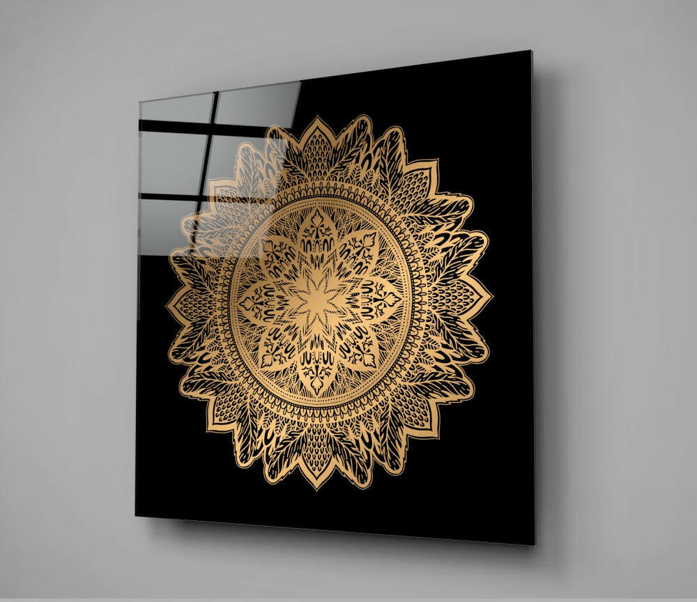 Insigneart USA Insigneart USA Nostalgic Lace Motif Glass Wall Art