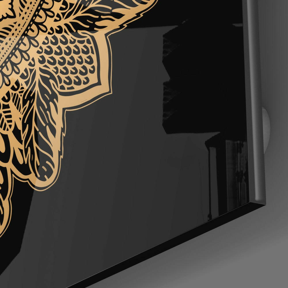 Insigneart USA Insigneart USA Nostalgic Lace Motif Glass Wall Art