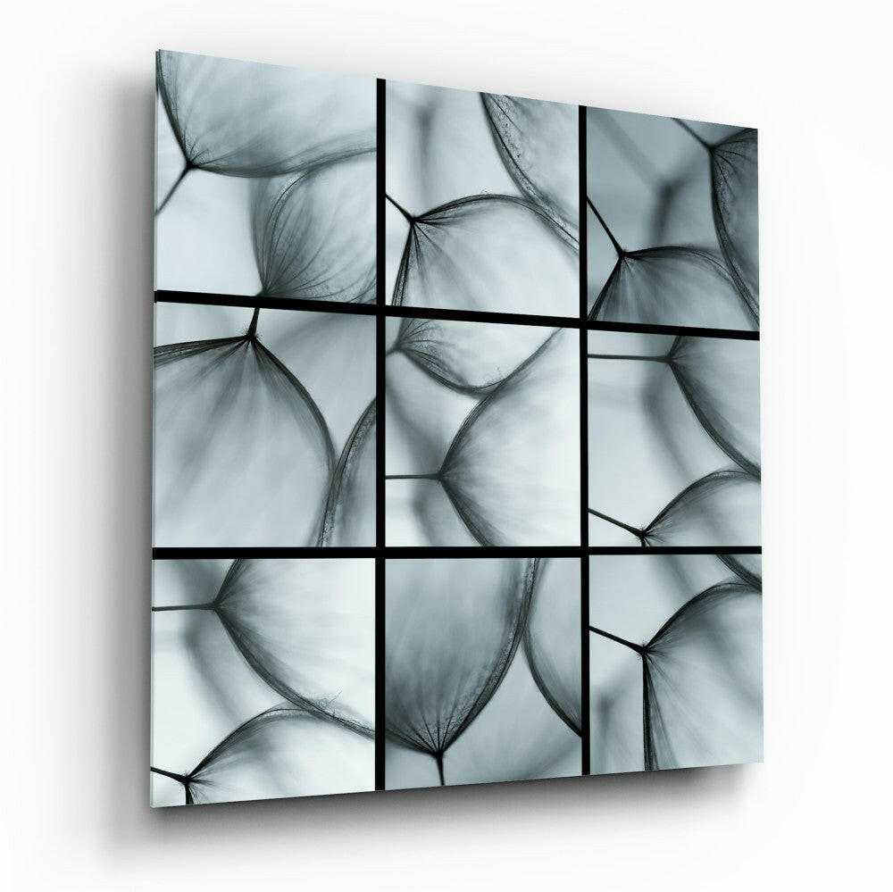 Insigneart USA Insigneart USA Bee Eye Dandelion Glass Wall Art