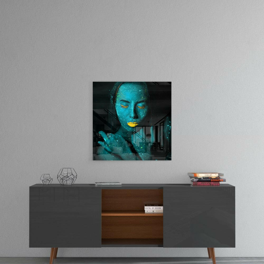 Insigneart USA Insigneart USA Emerald Woman Glass Wall Art
