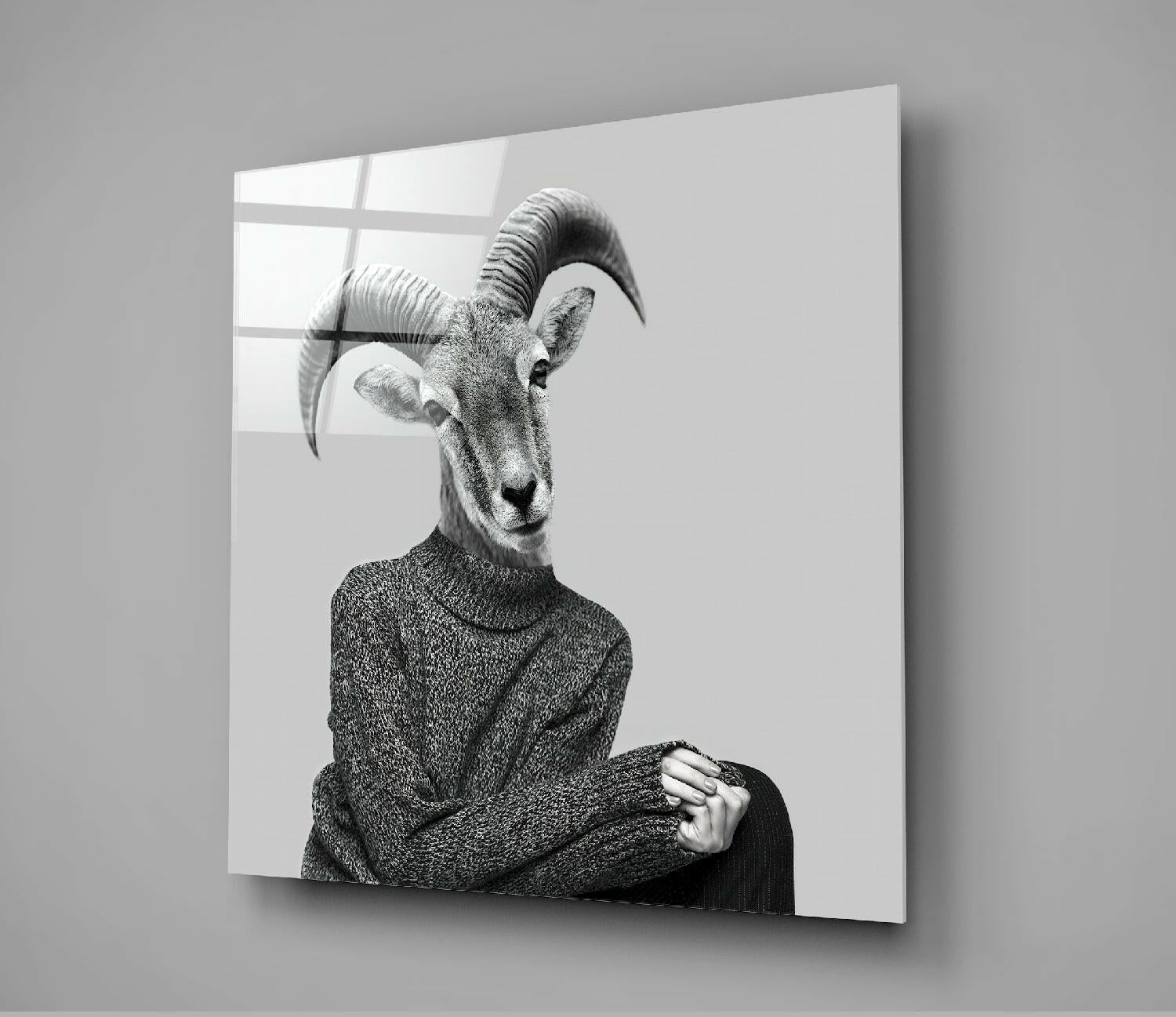 Insigneart USA Insigneart USA Lady Antelope Glass Wall Art