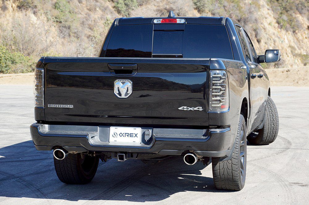 AlphaRex 19-22 Ram 1500 LUXX-Series LED Tail Lights Black-Red
