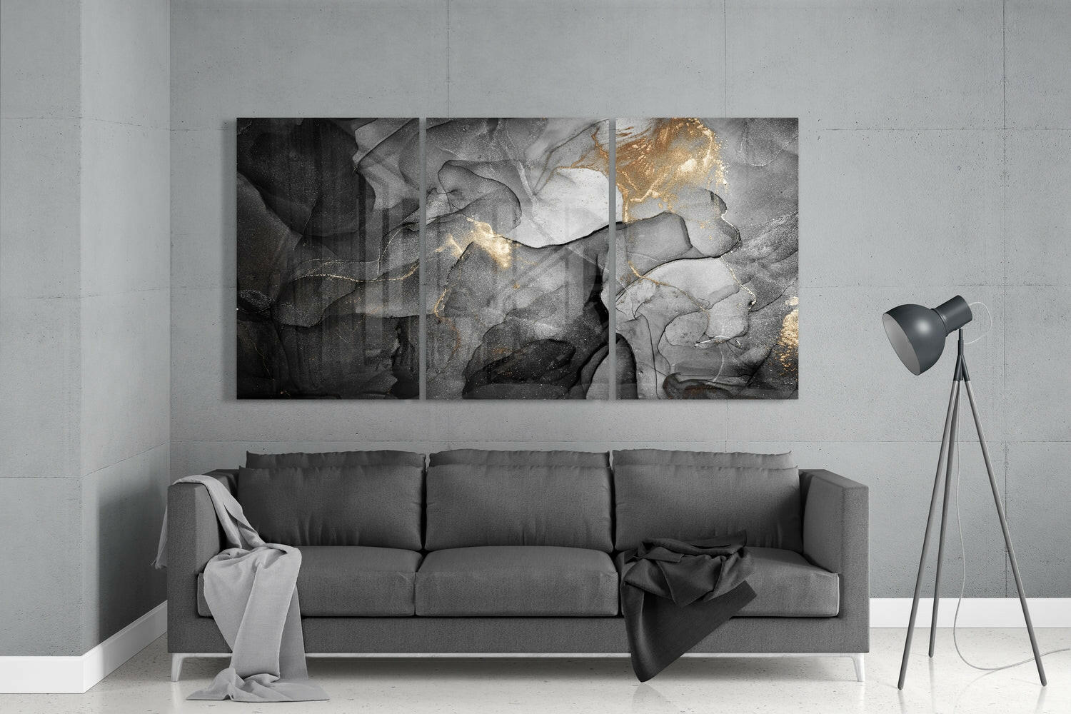 Insigneart USA Insigneart USA Noble Gray Glass Wall Art
