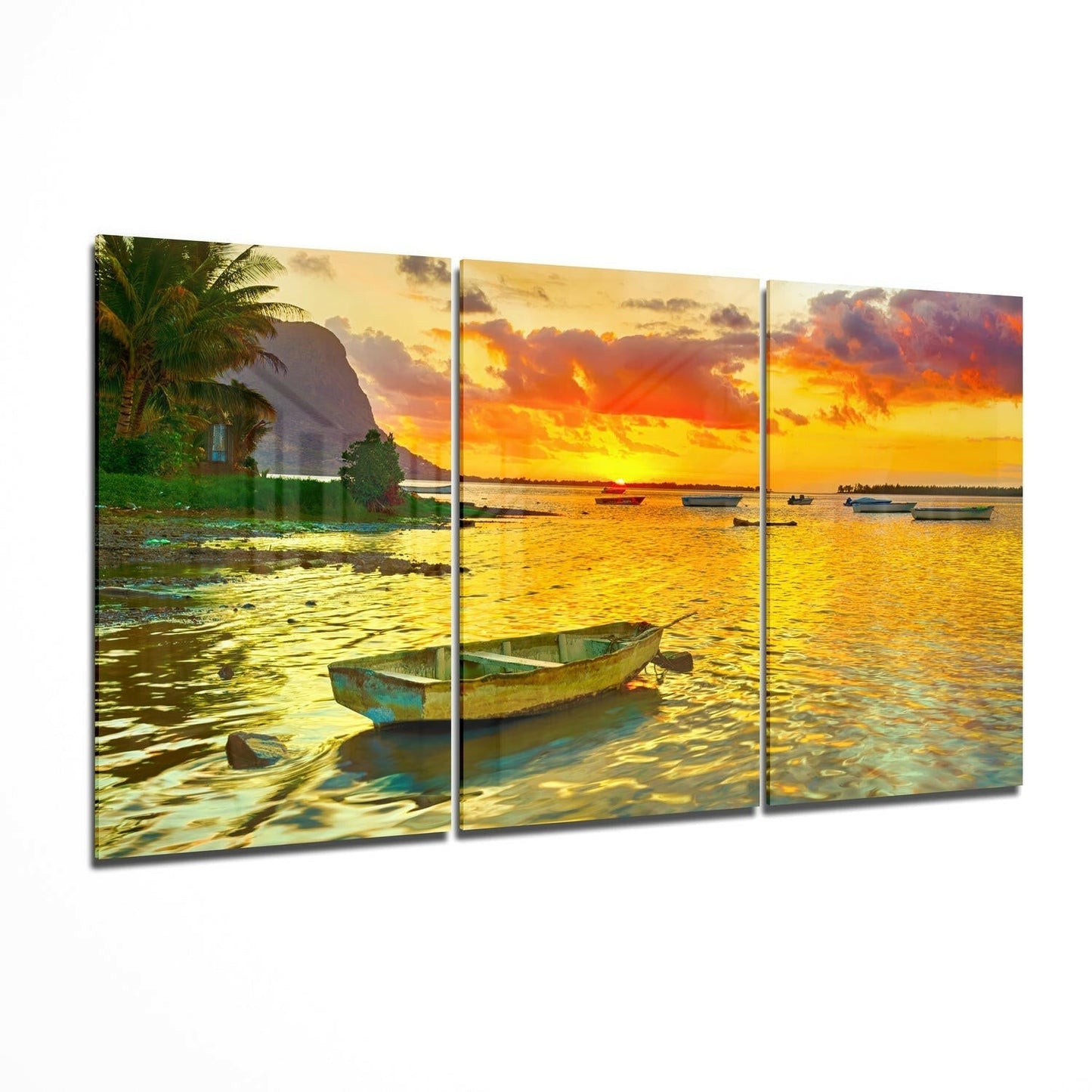 Insigneart USA Insigneart USA Sunset and Boat Glass Wall Art