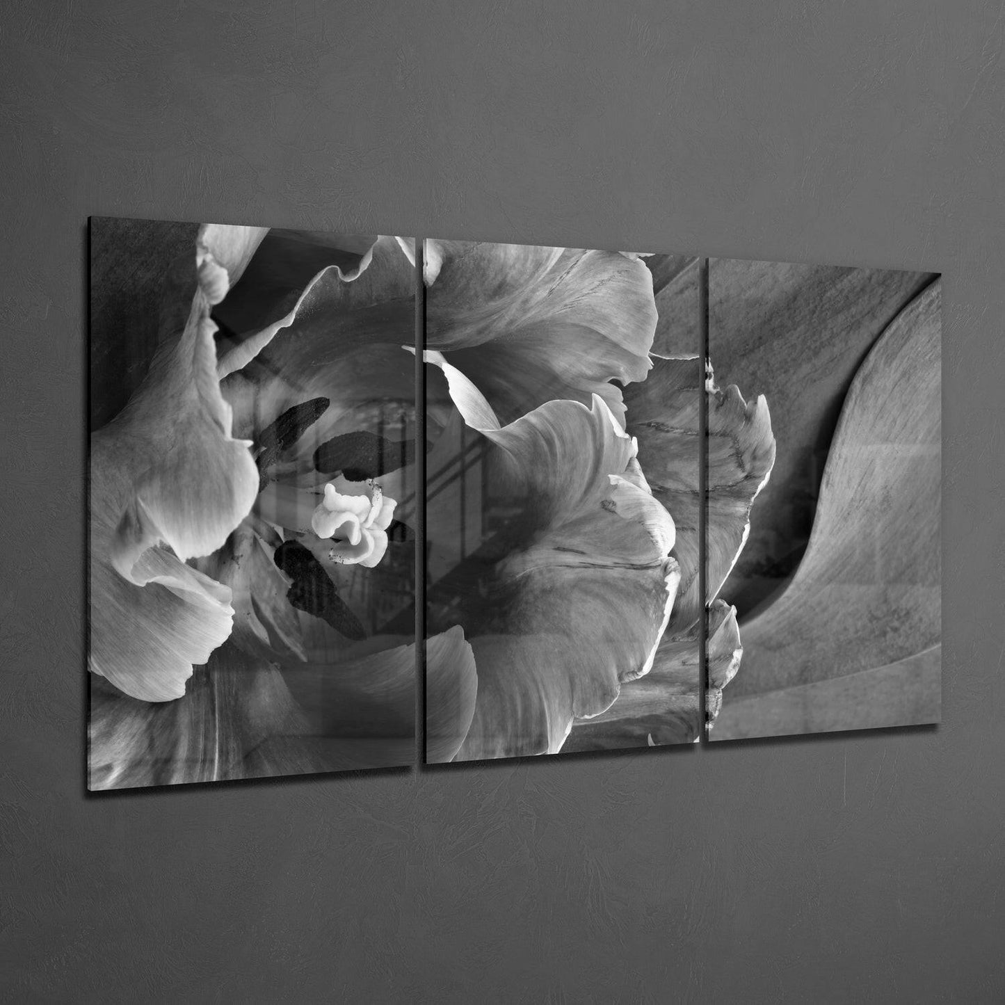 Insigneart USA Insigneart USA Flower Glass Wall Art