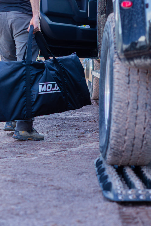 Ultimate Traction recovery board with steel plugs and storage bag MOJAB OFFROAD