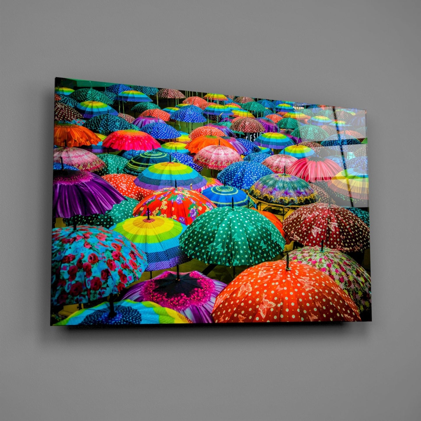 Insigneart USA Insigneart USA Colorful Umbrellas Glass Wall Art