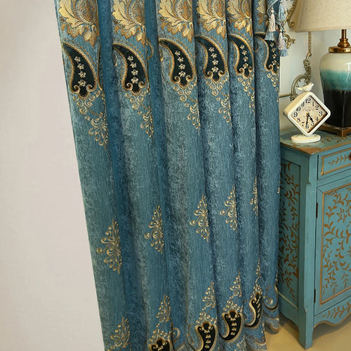 2pcs Luxuriously embroidered Chenille curtains shade the living room without curtains