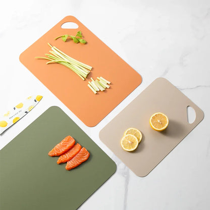 1pcs Kitchen Flexible Cutting Board,Colorful Plastic Chopping Board,Non-slip Cutting Board For Meat And Vegetables Fruit
