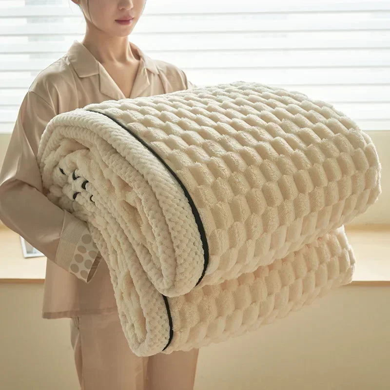 Turtle Velvet Autumn Warm Blankets for Bed Soft Fluffy Comfortable Coral Velvet Throw Blanket Sofa Single Double Blanket Warmth