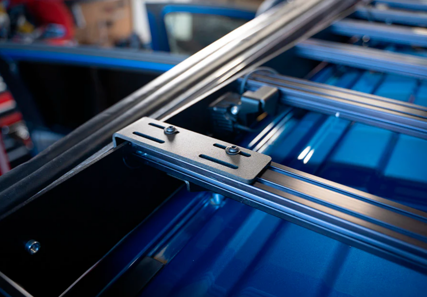 ROOF RACK AWNING MOUNTS