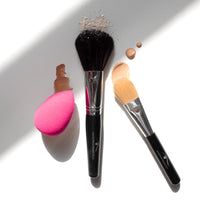 Velvet Brush AmazingCosmetics